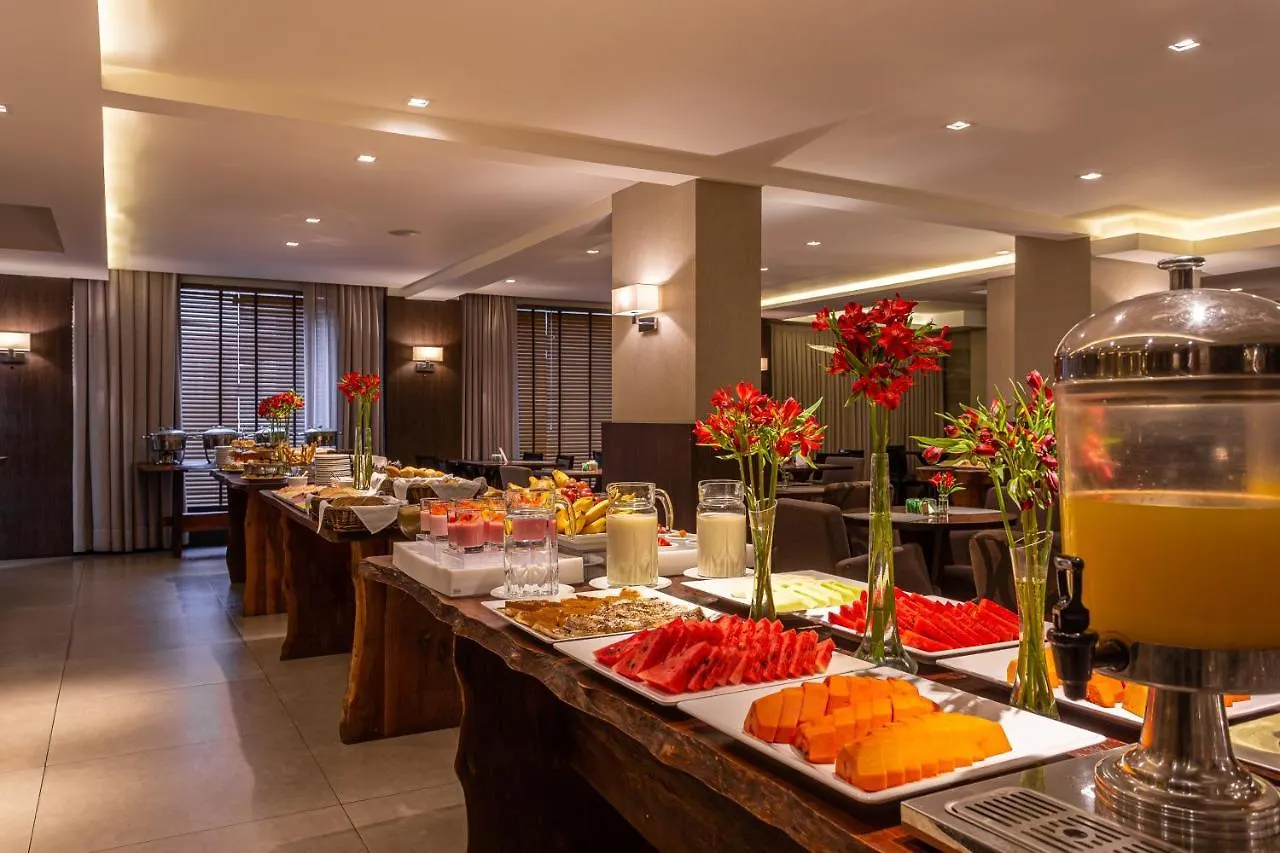 Faial Prime Suites Florianópolis 4*,