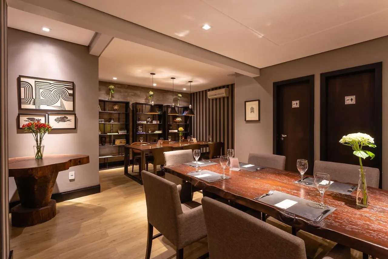 **** Hotel Faial Prime Suites Florianópolis Brasile